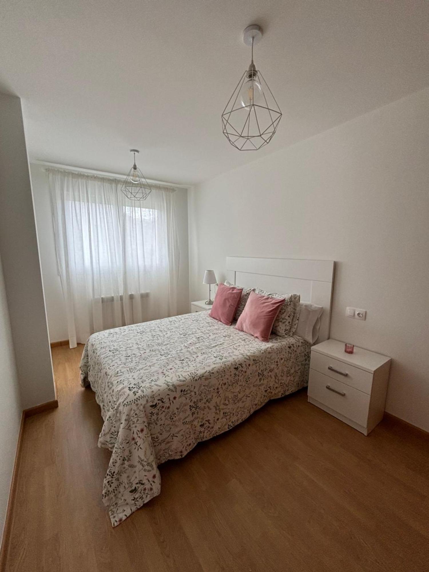 Apartamento A Pie De Playa La Pepa Burela Extérieur photo